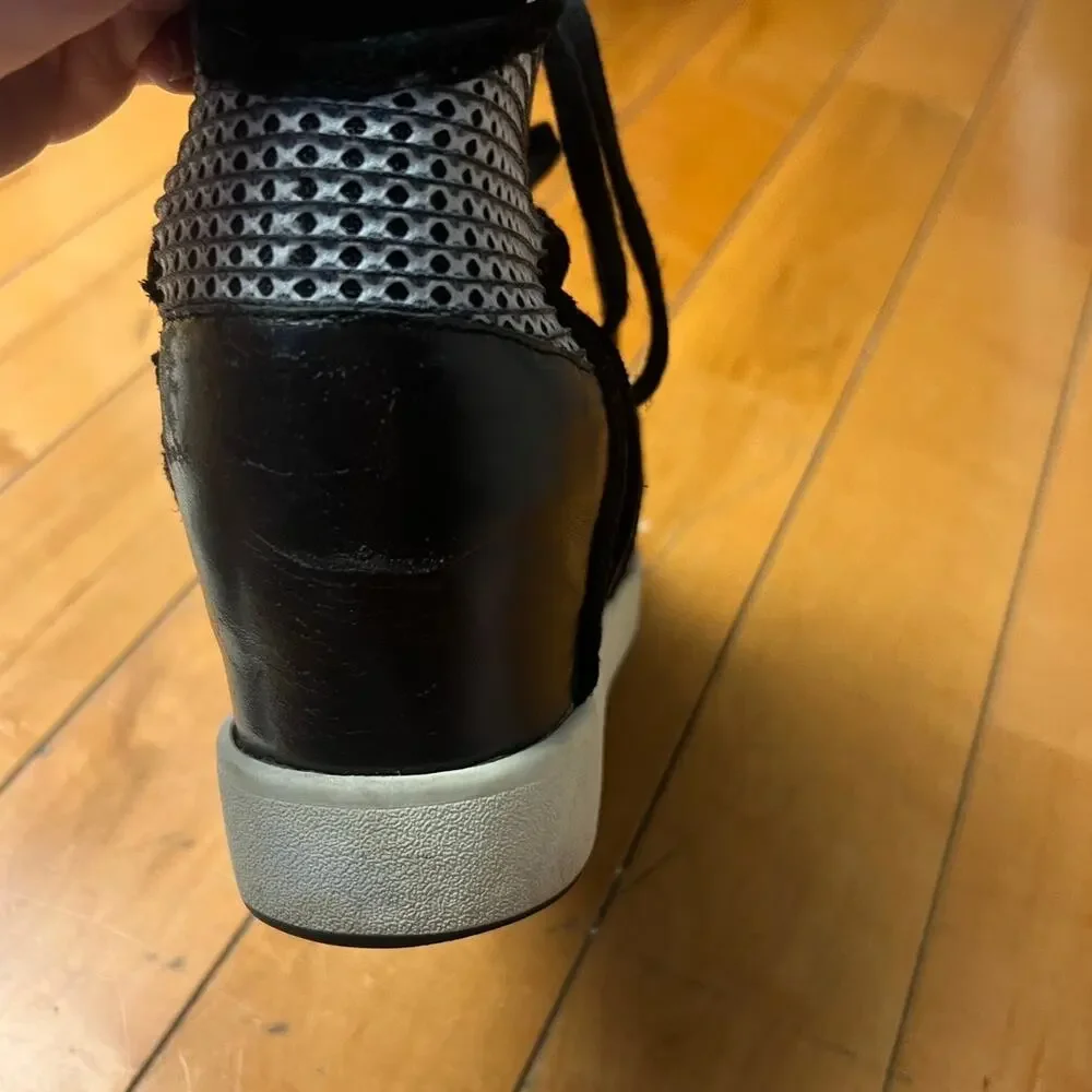 L.A.M.B. Black Leather Mesh Lace Up Wedge Sneakers Size 7